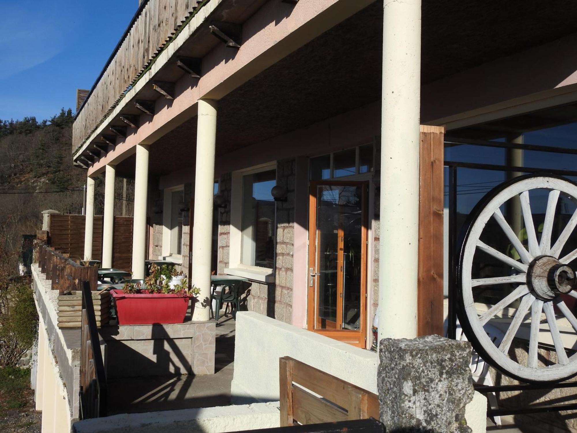 Le Chalet Antrenas Dış mekan fotoğraf